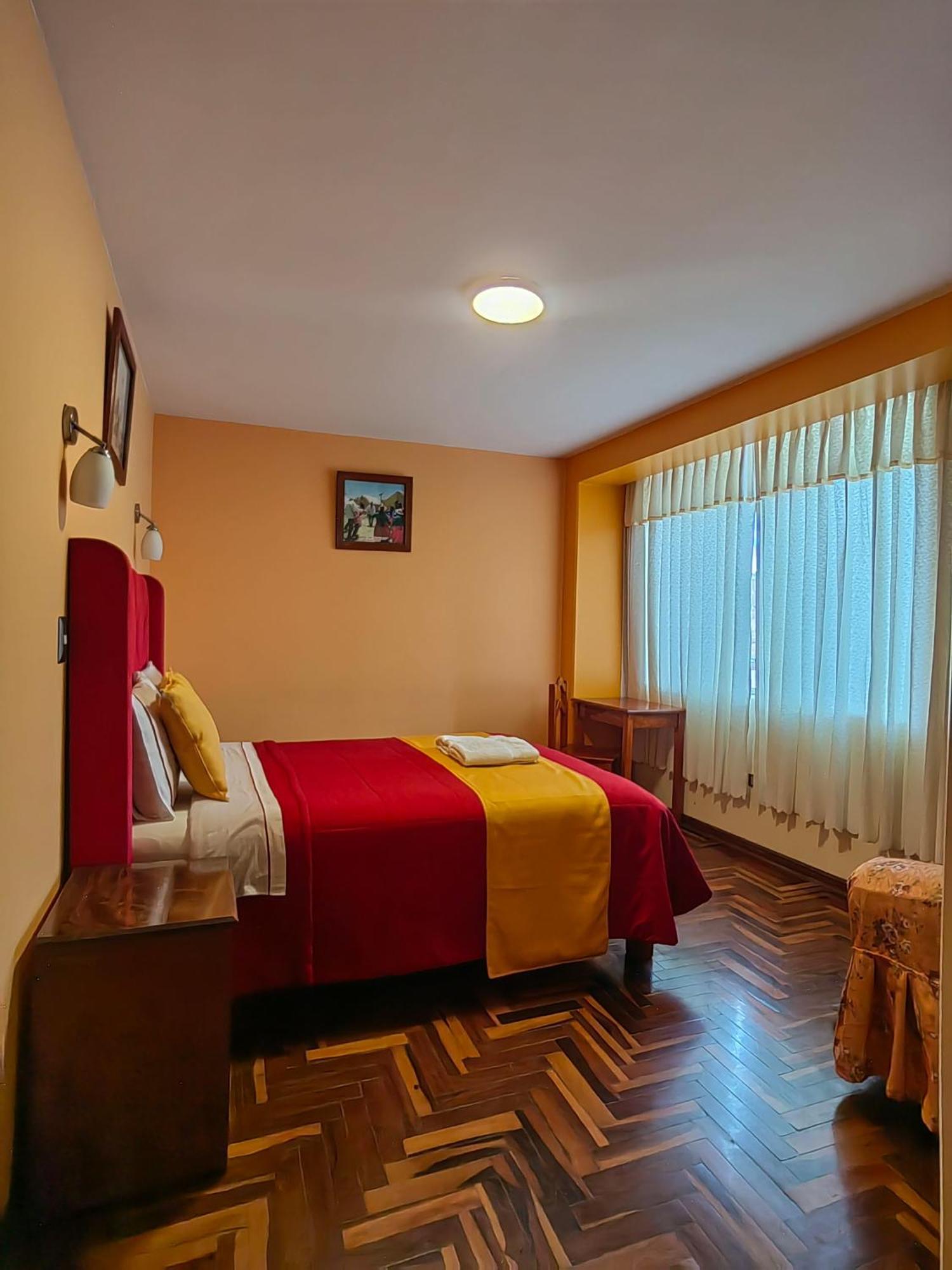 Hostel Sol Andina Inn Puno Zewnętrze zdjęcie
